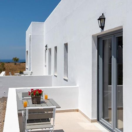 Chrysonisos Suites With Sunset & Seaviews Near Kini Eksteriør bilde