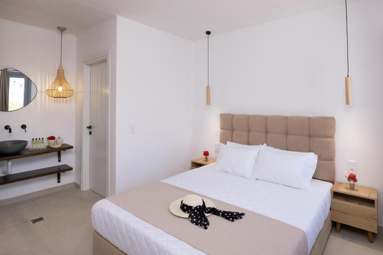 Chrysonisos Suites With Sunset & Seaviews Near Kini Eksteriør bilde