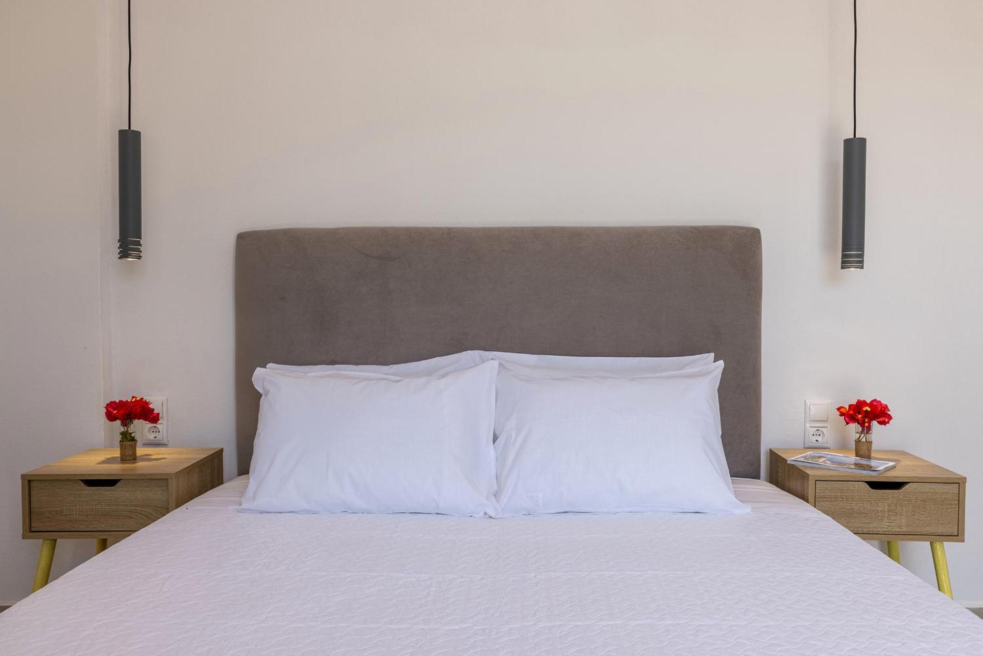 Chrysonisos Suites With Sunset & Seaviews Near Kini Eksteriør bilde