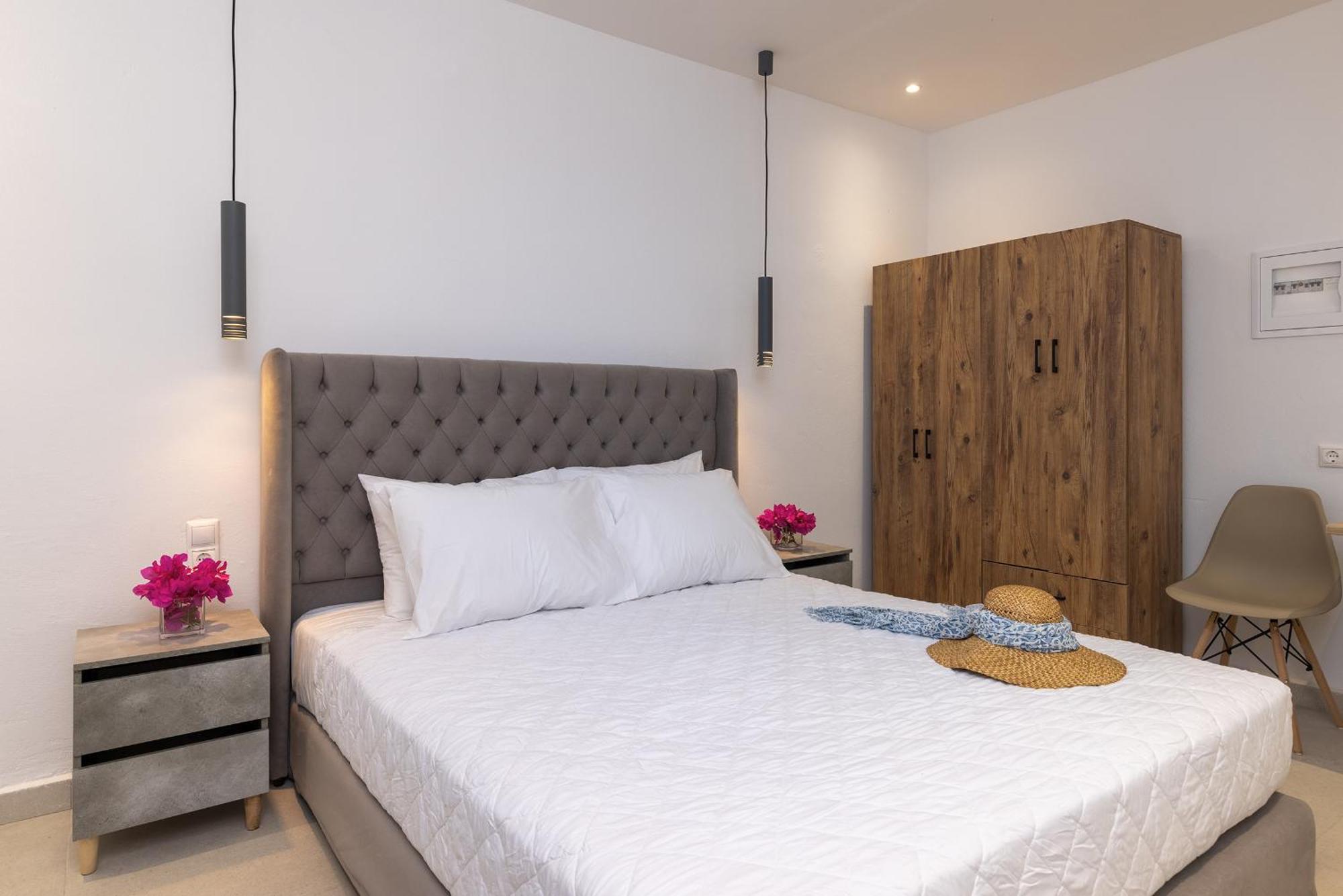 Chrysonisos Suites With Sunset & Seaviews Near Kini Eksteriør bilde