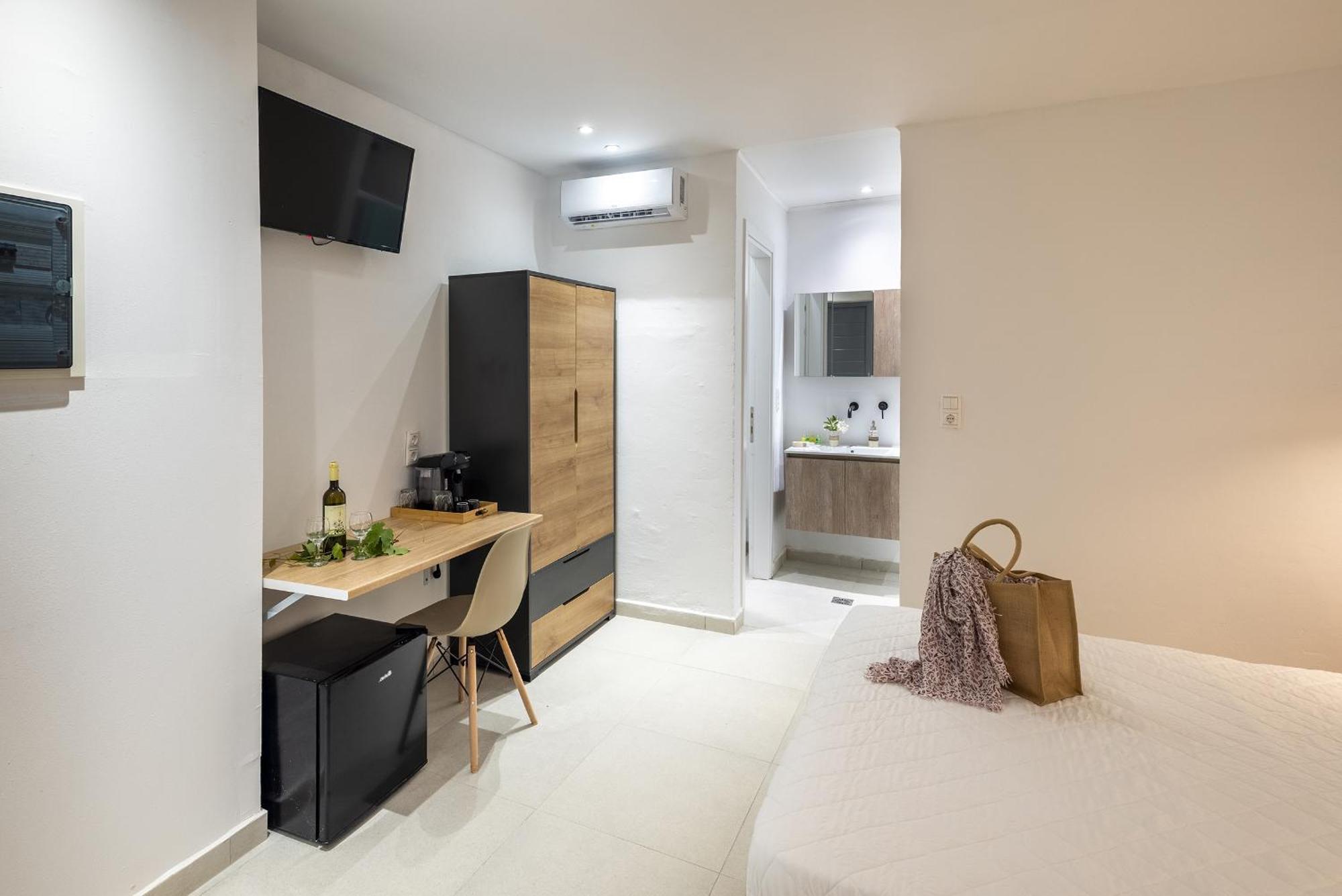 Chrysonisos Suites With Sunset & Seaviews Near Kini Eksteriør bilde